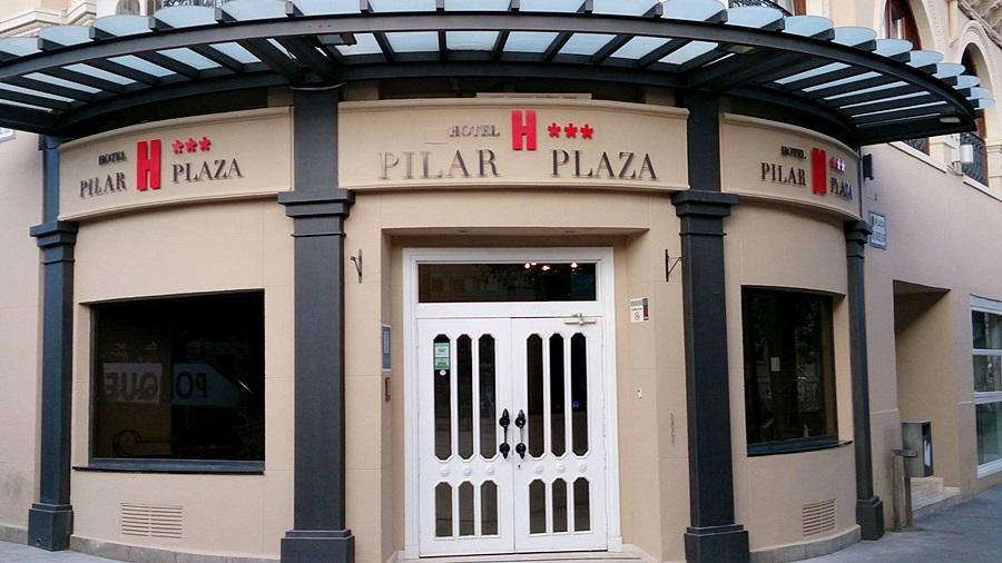 Hotel Pilar Plaza Saragozza Esterno foto